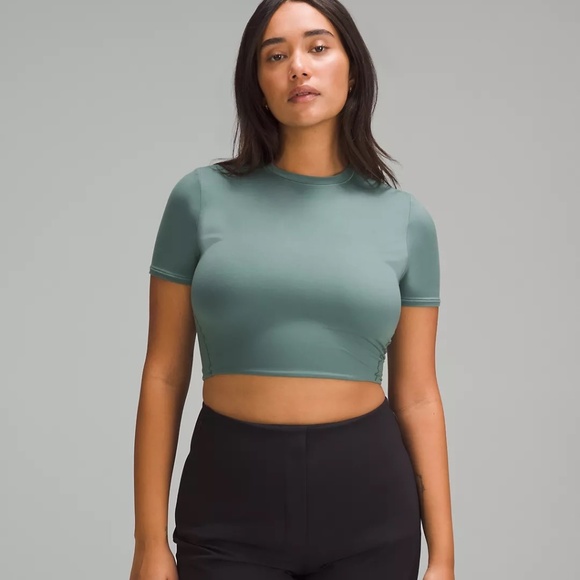 Lululemon Wundermost Ultra Soft Nulu Crewneck Cropped T-shirt,  Medium Forest - Picture 1 of 3